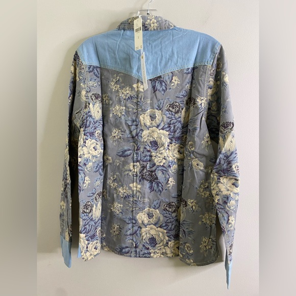 COPY - Anthropologie NEW Floral Chambray Buttondown - Picture 7 of 8